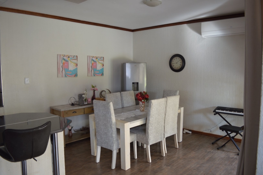 4 Bedroom Property for Sale in Doringkruin North West